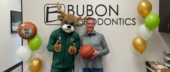 46 official smile of the milwaukee bucks